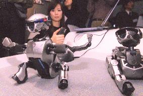 Sony to sell futuristic version of AIBO robot pet